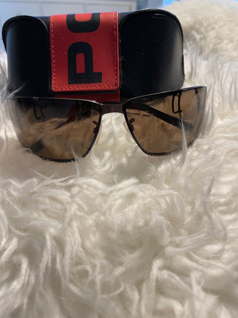 Mens BrownSunglasses with Black/red Case